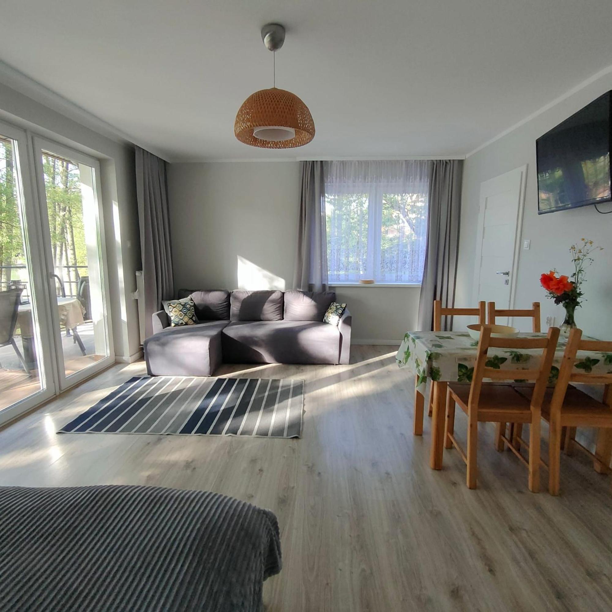 Nad Brzegiem Ferienhaus Dluzek